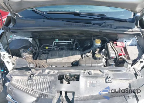 2018 Chevrolet Trax Ls z USA, uszkodzony, nr VIN 3GNCJKSB8JL178271